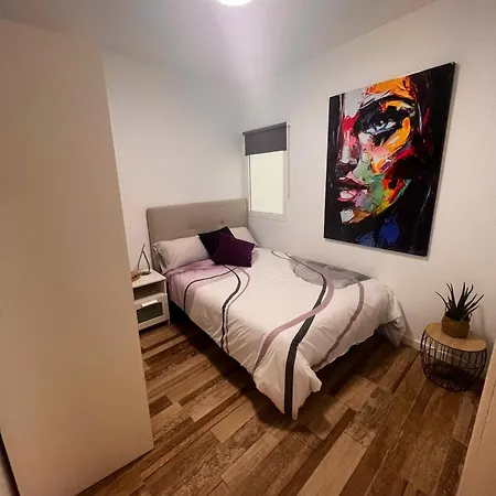 Διαμέρισμα Spacious In Palmas 80 M² With Air Conditioning *