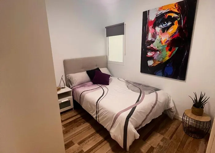Διαμέρισμα Spacious In Palmas 80 M² With Air Conditioning *